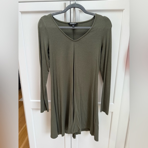 Express Dress - Picture 6 of 8